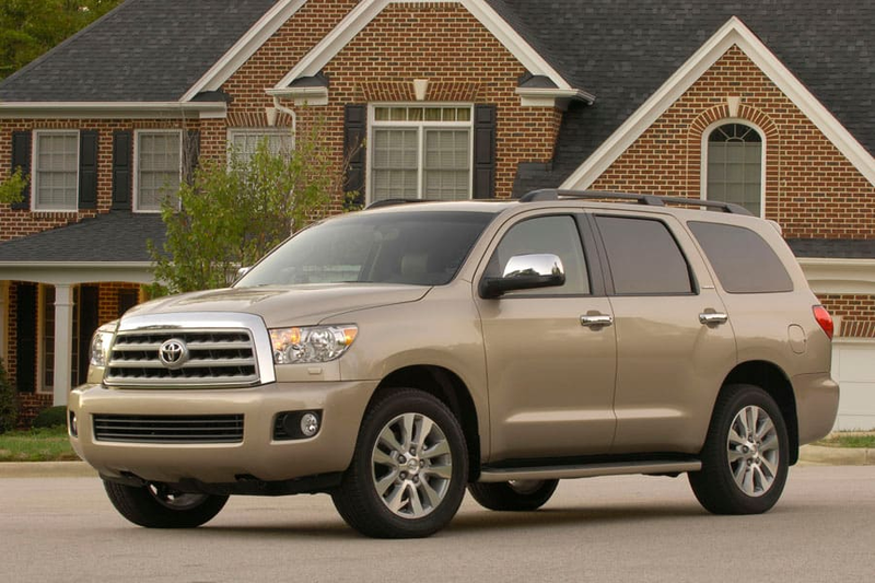 Illustration for article titled Many Argue Over Which Toyota Sequoia II is Best Looking